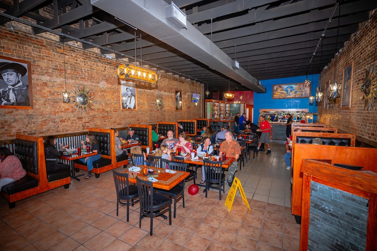 Don Bigotes Attalla Mexican Grill